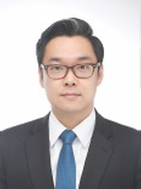 김석현